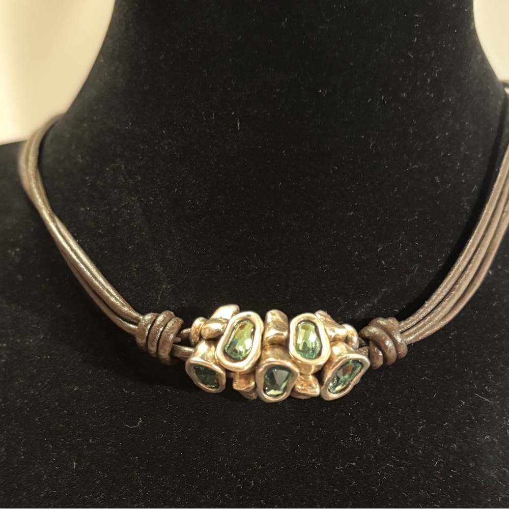 Uno de 50 leather / silver mint necklace